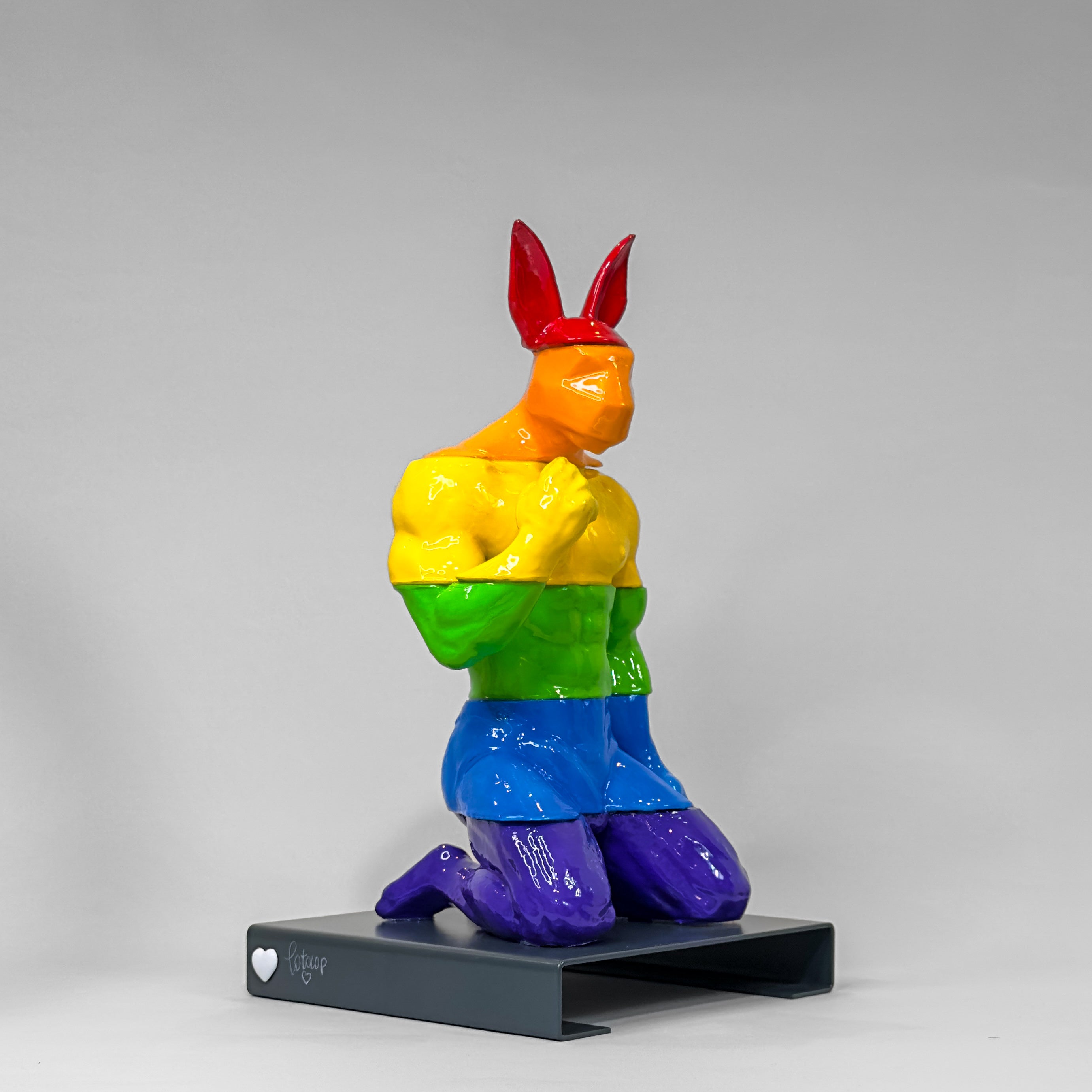 PORNOBUNNY / S003 - MR. BUNNY RAINBOW