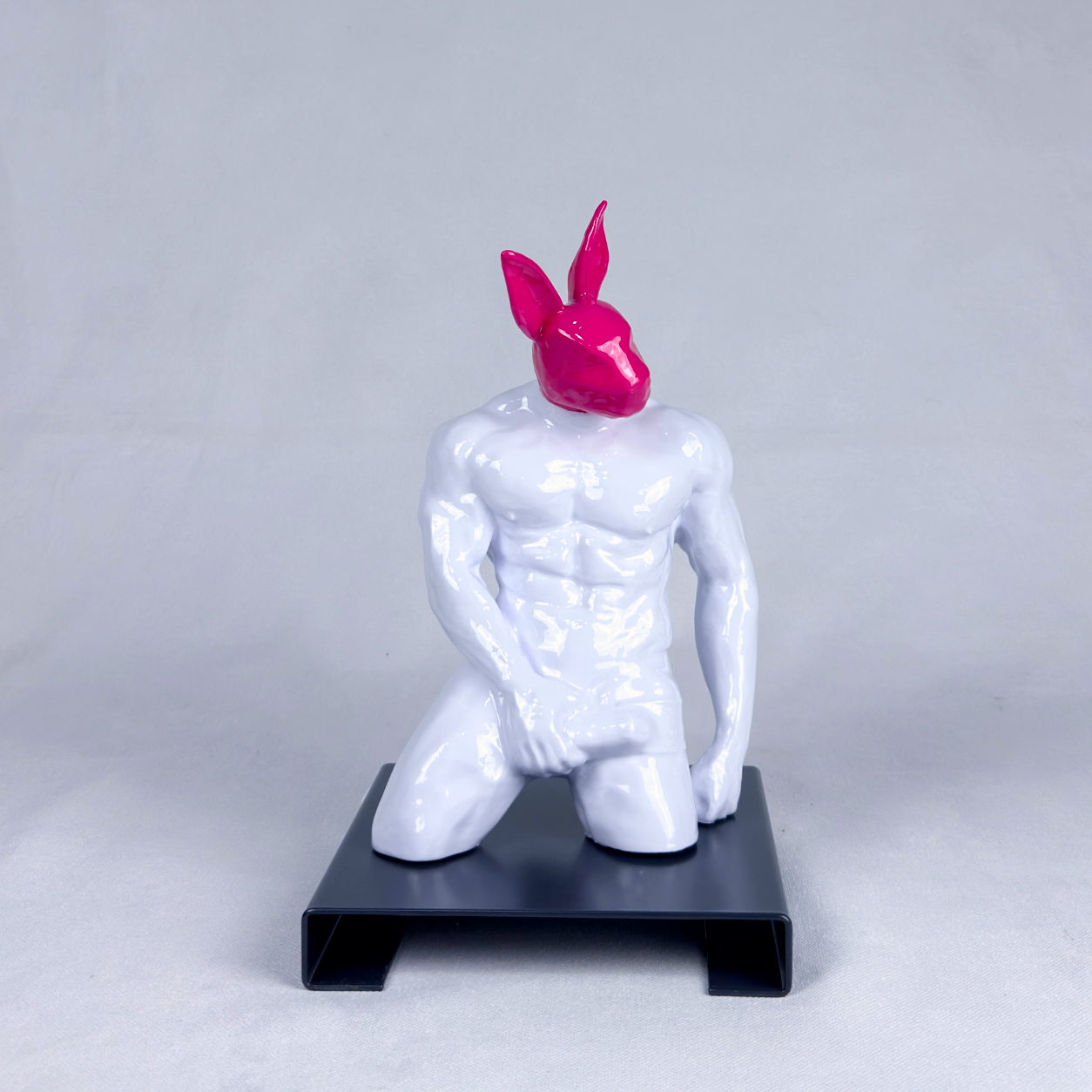 PORNOBUNNY / S008 - GUIDO