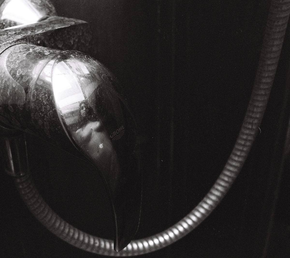 Luz Couceiro / I have a Body 2