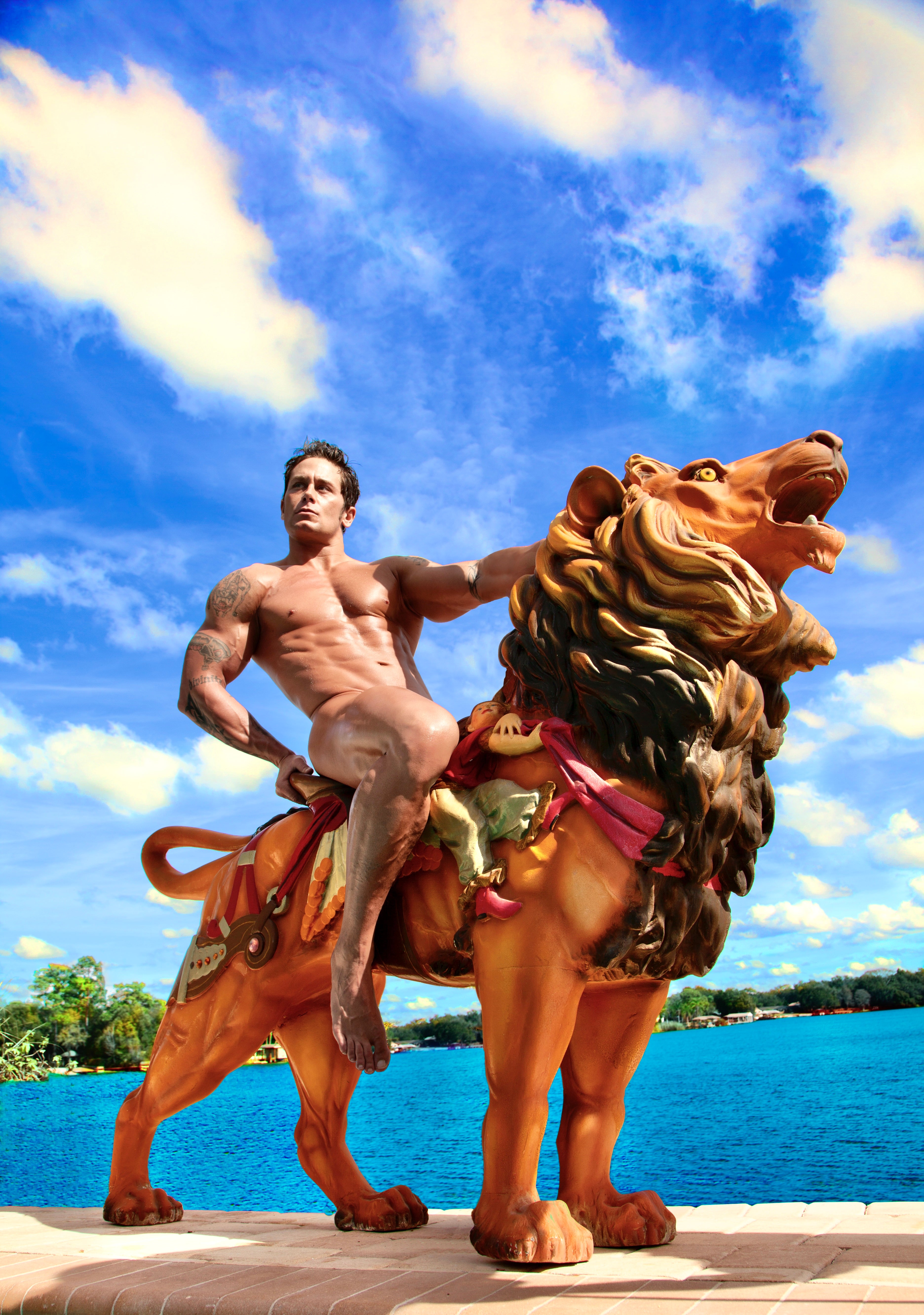 Henning von Berg / LION RIDER IV